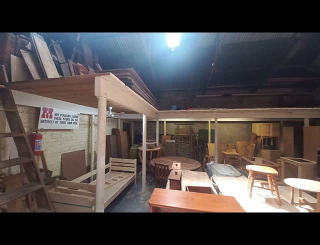 400M² WAREHOUSE FOR SALE IN FORDSBURG